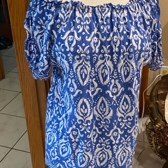 "grand and greene" Blouse~ large~ juniors
New never wore but was washed - Picture 3 of 6